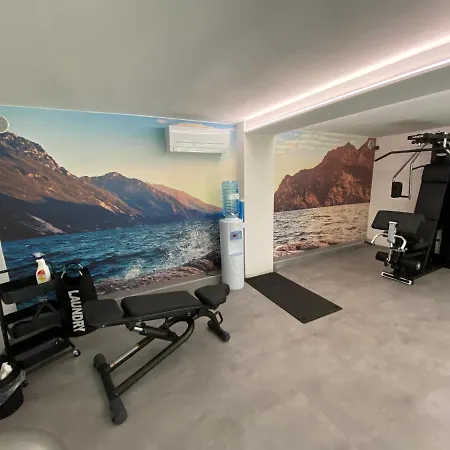 Appartamento Campagnola Mansardato Con Soppalco Riva del Garda Exterior photo